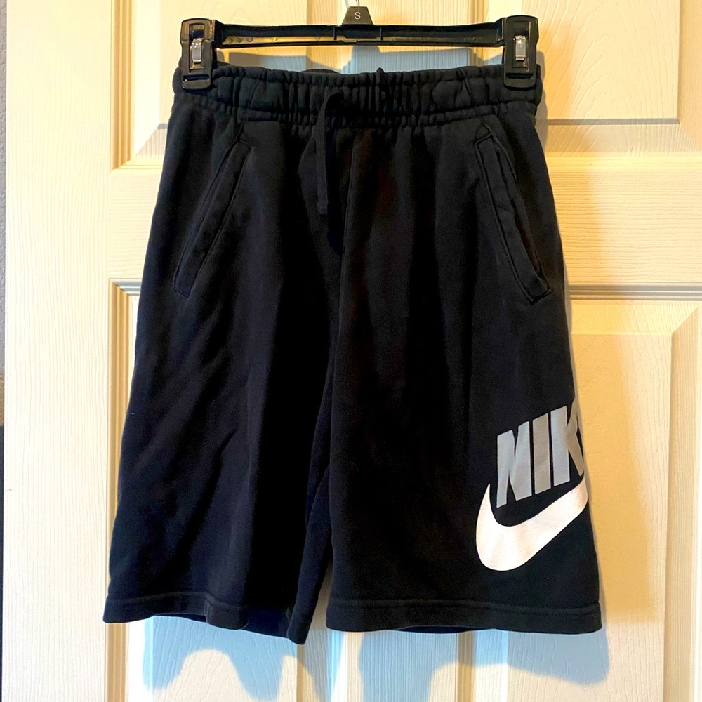 Nike Boys Basketball shorts